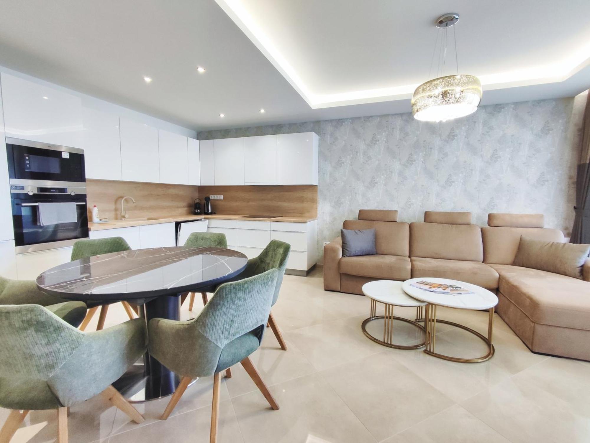 קסזטלי Royal Liberty Apartment מראה חיצוני תמונה