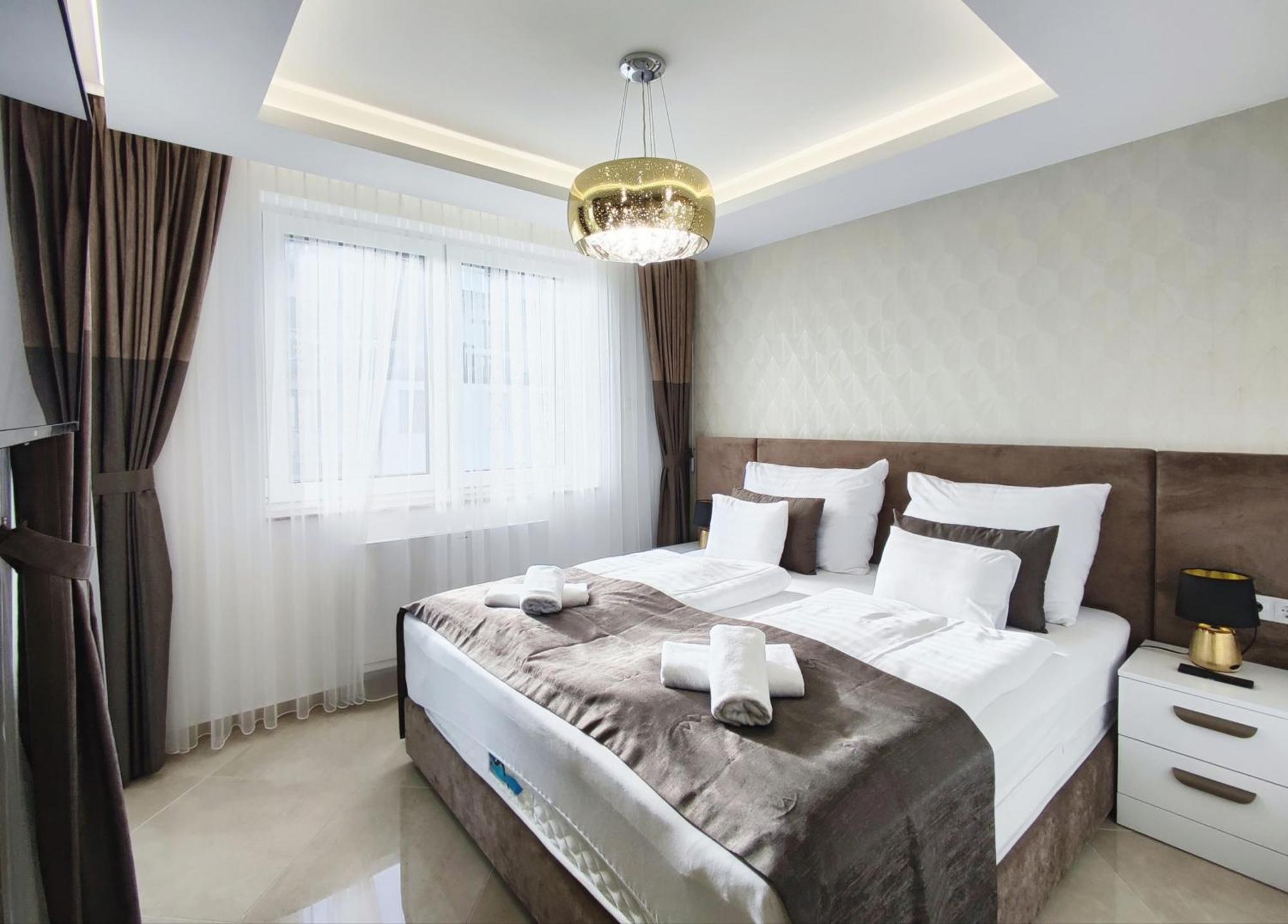 קסזטלי Royal Liberty Apartment מראה חיצוני תמונה