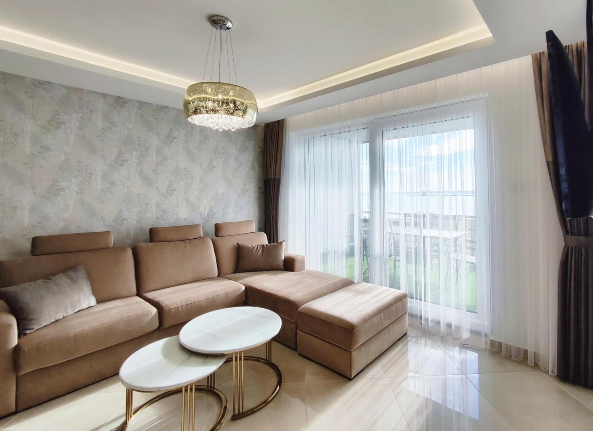 קסזטלי Royal Liberty Apartment מראה חיצוני תמונה
