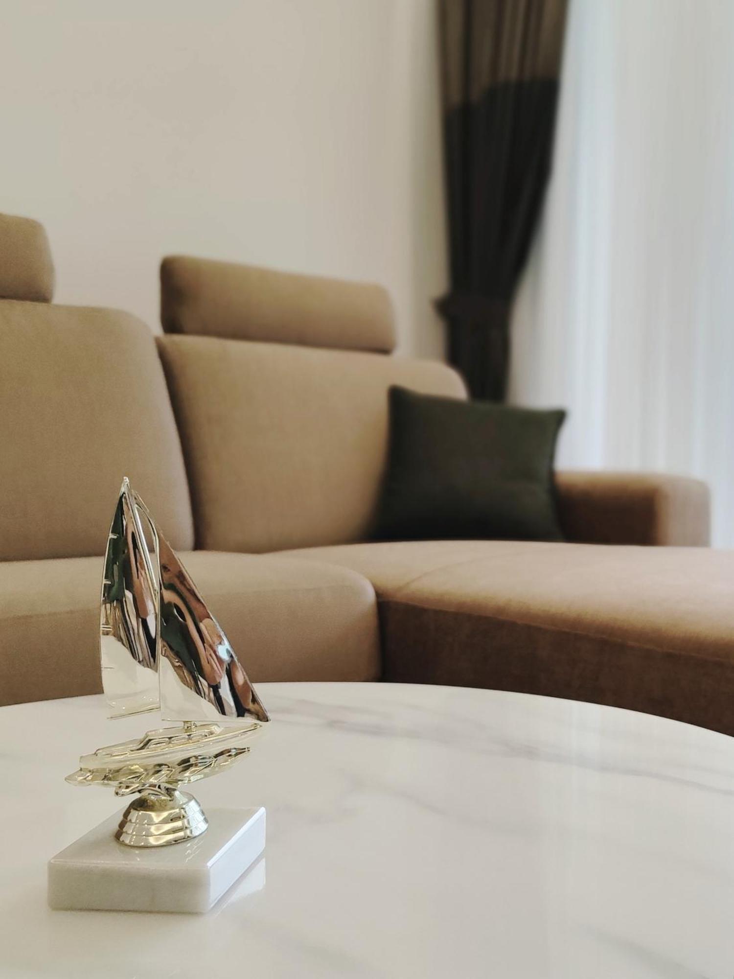 קסזטלי Royal Liberty Apartment מראה חיצוני תמונה